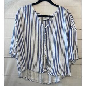 French Laundry Women's Top Sz LG Perfect Summer Top Button Details Preppy